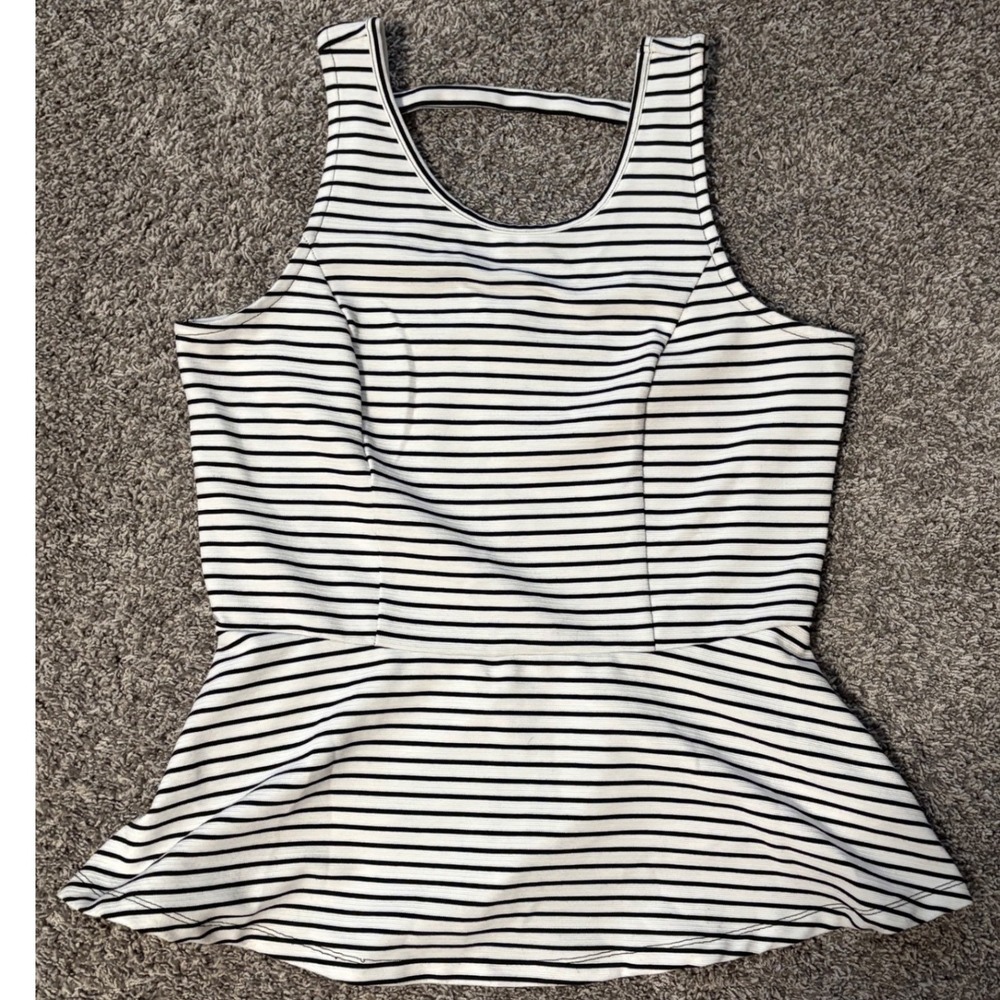 Maurices Peplum Tank Top Womens Large Black White Striped Sleeveless Cutout Back